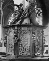C000934