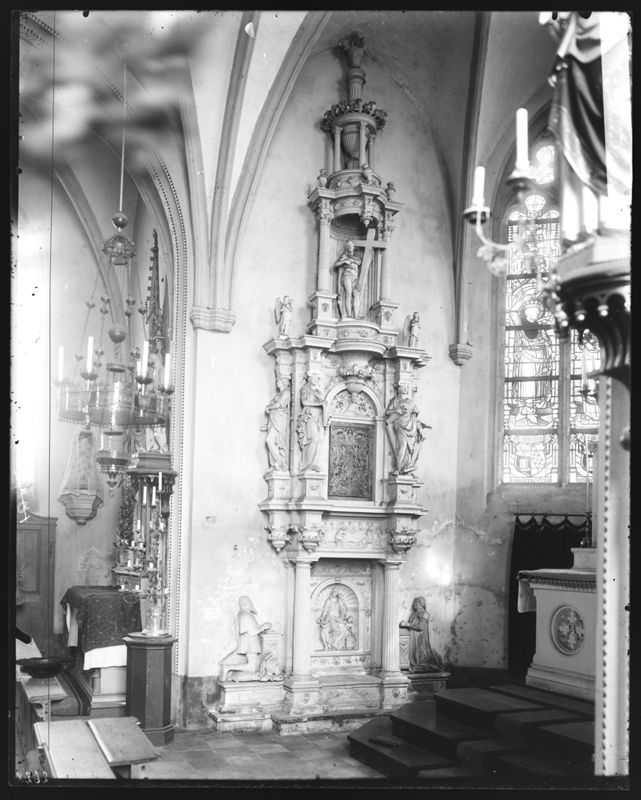 tour du Saint-Sacrement / Kerk Sint-Catharina[Zuurbemde]