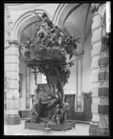 C002942