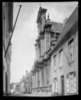 C003175