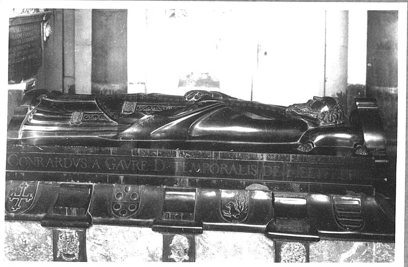 Mausolée de Conrard de Gavre