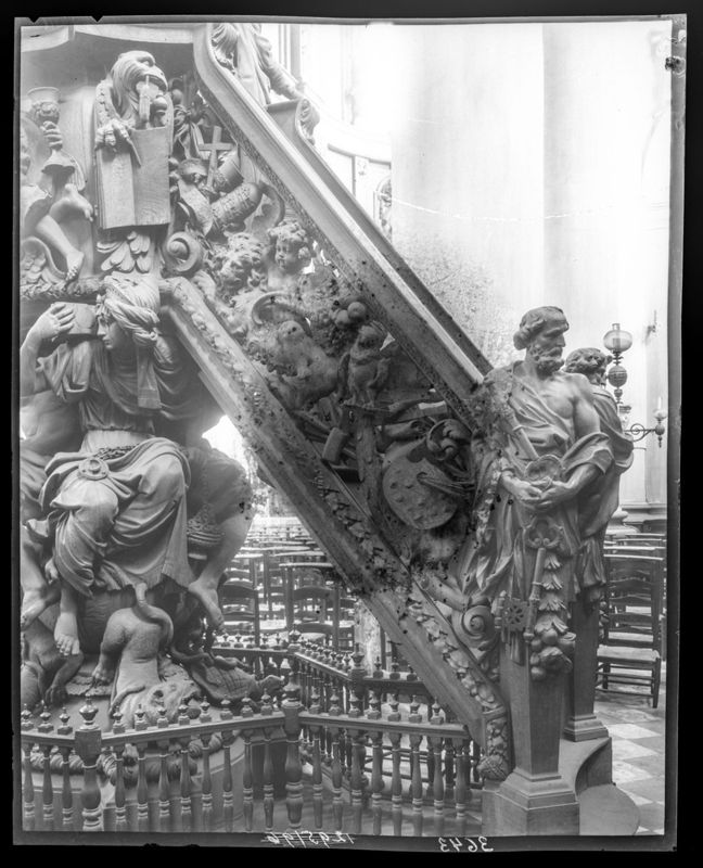 chaire de vérité / Kerk Sint-Pieter en Pauwel[Mechelen]