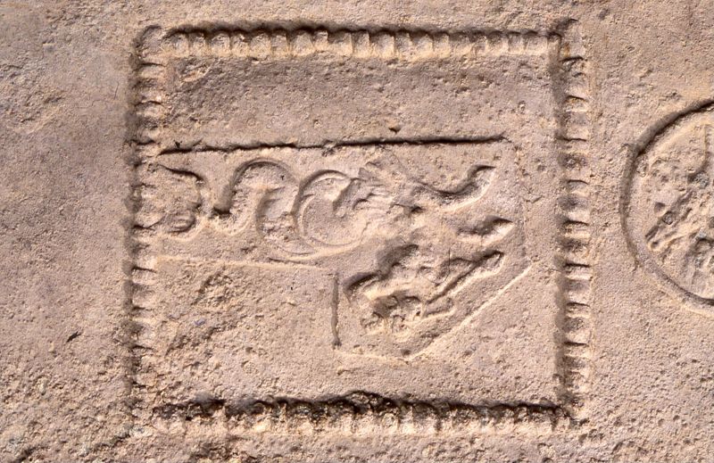 sarcophage de la nécropole romaine de la rue Perdue