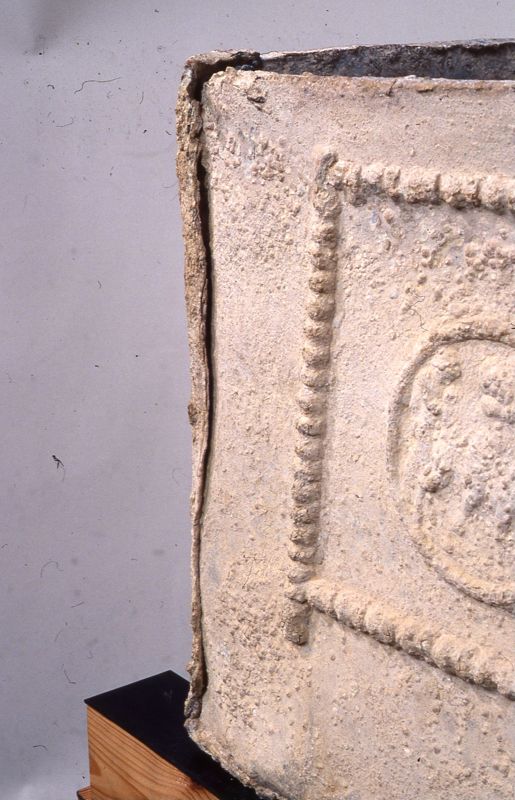 sarcophage de la nécropole romaine de la rue Perdue