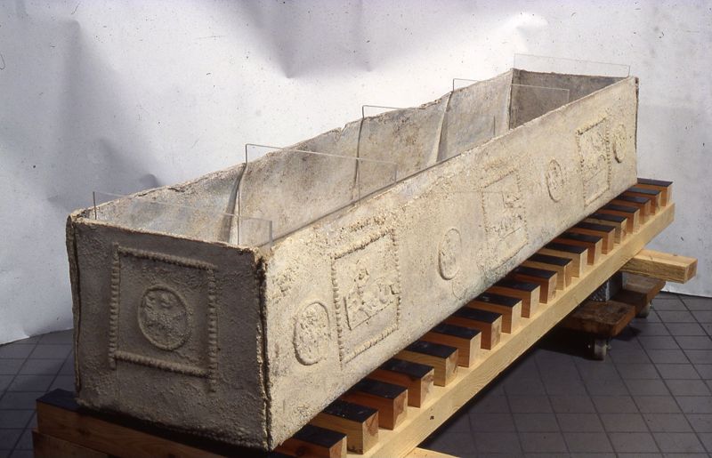 sarcophage de la nécropole romaine de la rue Perdue