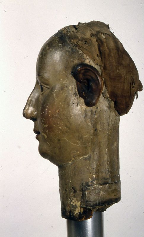 Hoofd van reuzin Magera