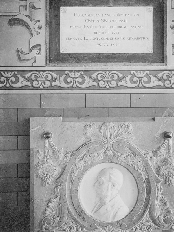 A la mémoire de L. Dept