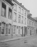 E001560