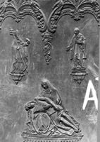 E001981