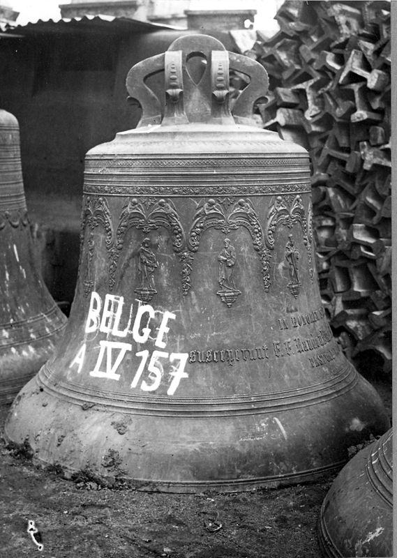 cloche d'église / Kerk Sint-Jan Evangelist[Teralfene]