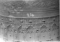 E003945