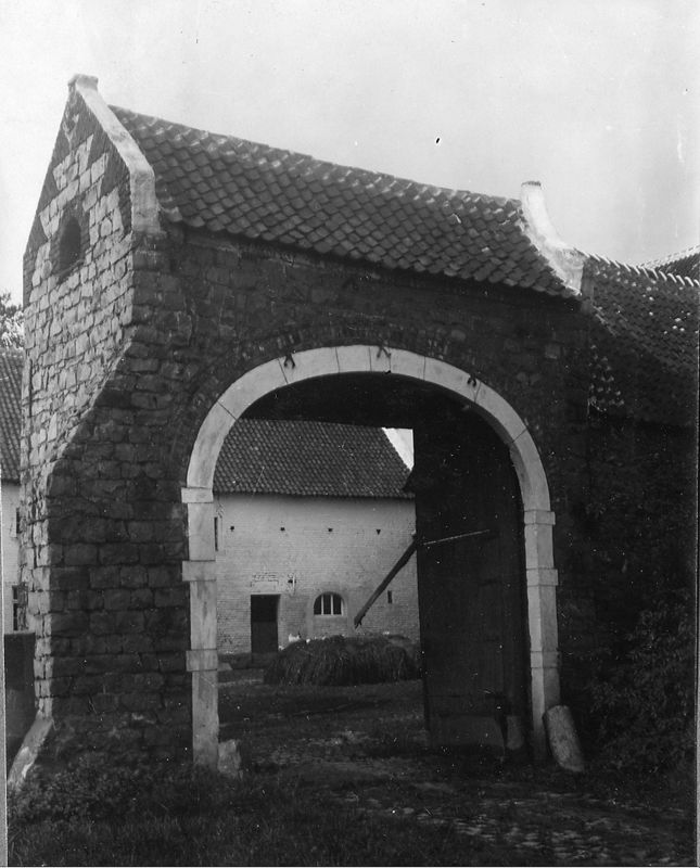 ferme en carré / Construction[Zétrud-Lumay]