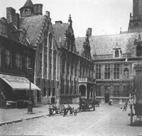 E008513