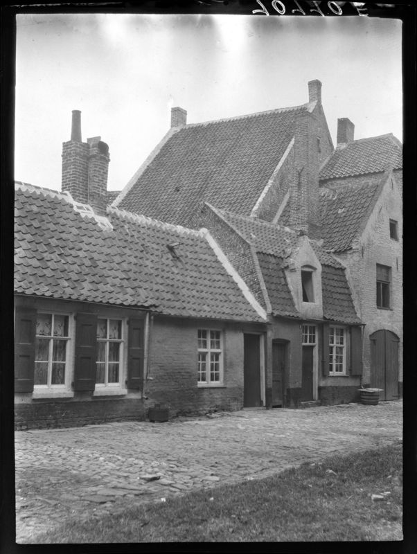 woongebouw / Bouwwerk[Veurne]