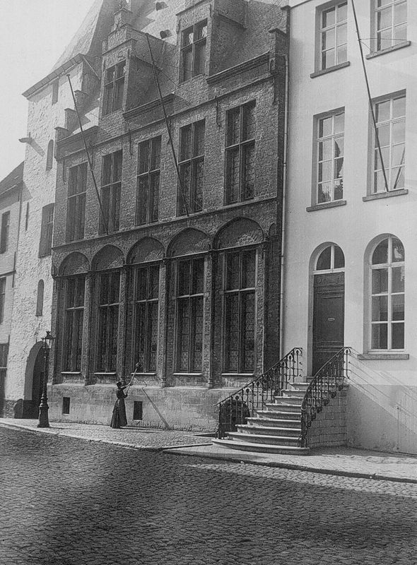 "Boudewijnstoren" en "Huis van Margaretha van Parma"