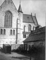 E013041
