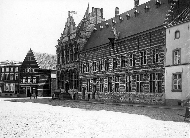 halle de guilde / Bouwwerk[Zoutleeuw]
