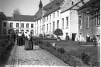 E017780