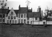 E023028