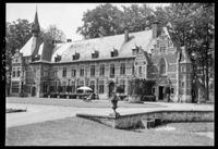 E023320
