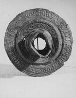 E023519