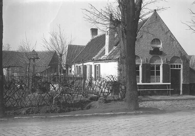 woongebouw / Bouwwerk[Veurne]