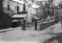 E025069