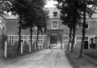 E025119