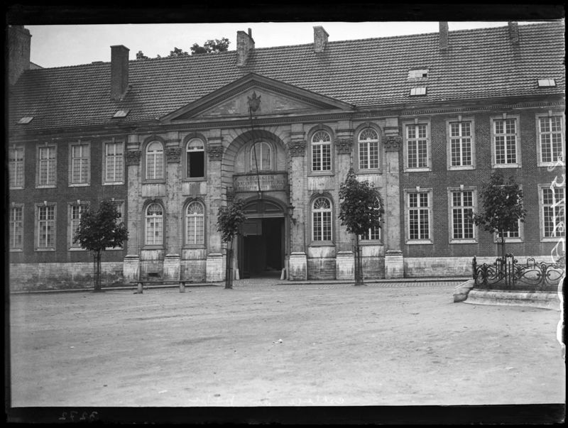 collège universitaire / Katholieke Universiteit Leuven - Paus Adrianus VI College
