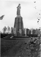 E025562