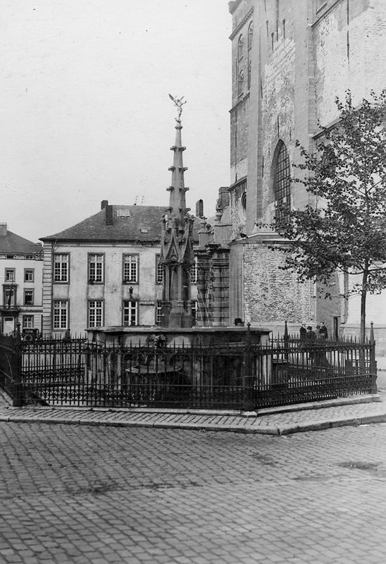 fontaine publique / Construction[Nivelles]