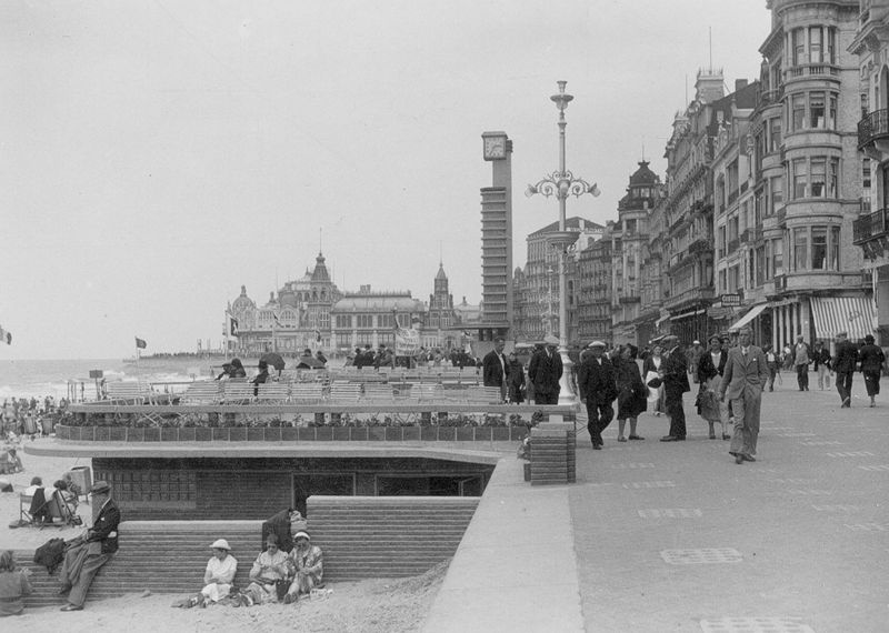 établissement de bains / Bouwwerk[Oostende]