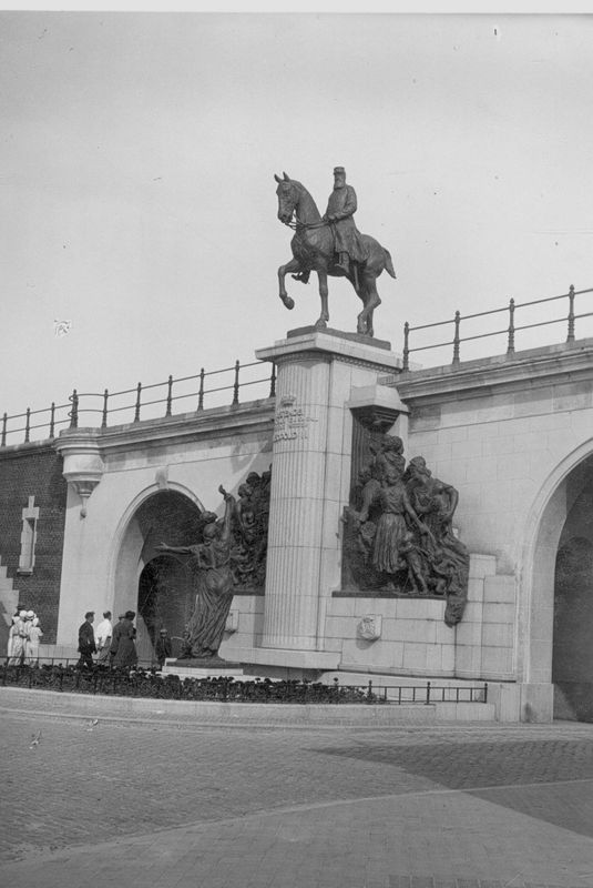 Ruiterstandbeeld van Leopold II