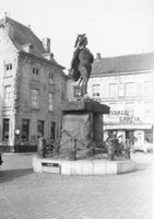 E026251