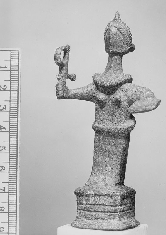 Statuette féminine campanienne