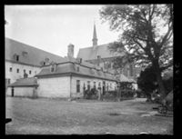 E036482