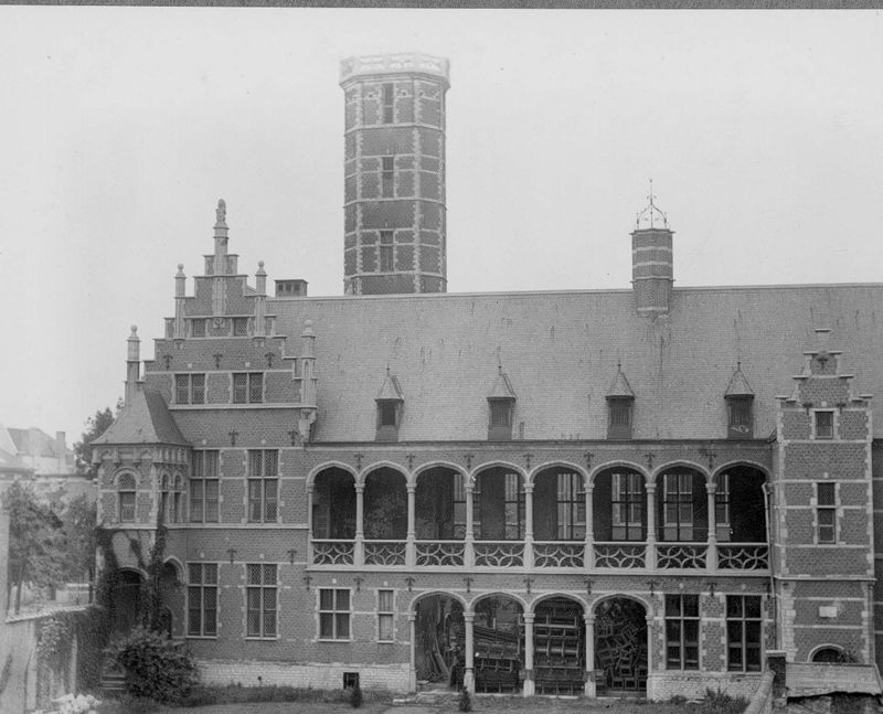 Hof van Busleyden