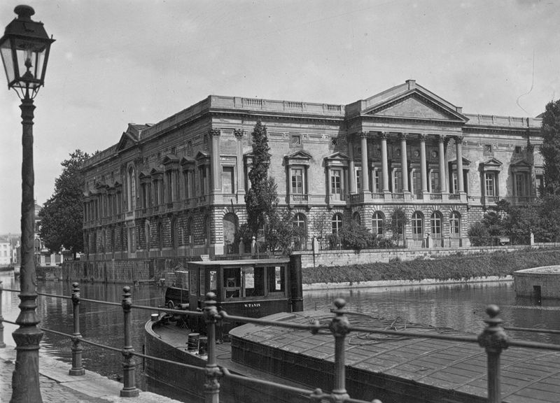 bâtiment destiné à la justice / Gerechtshof[Gent]