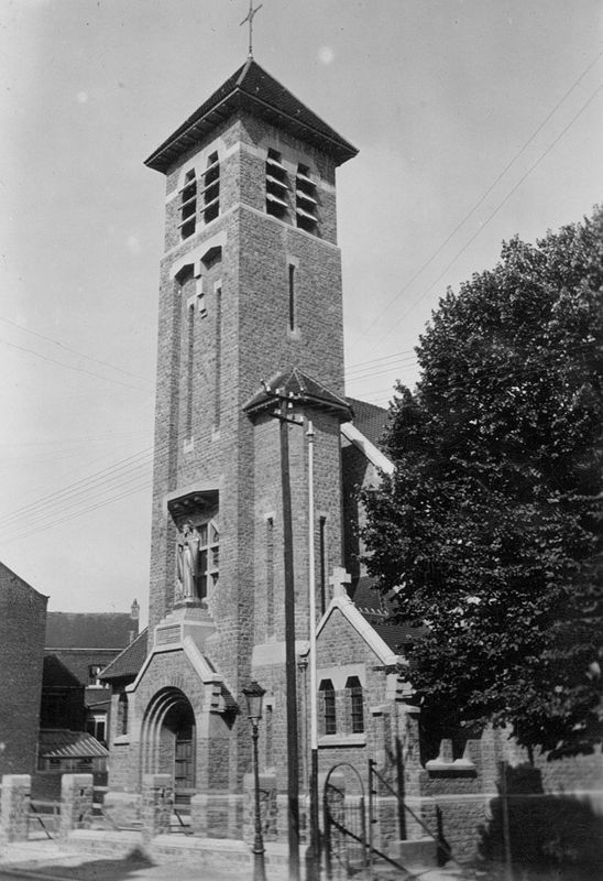 église paroissiale / Eglise Sacré-Coeur de Jésus[Binche]