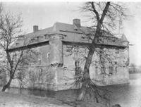 E037635