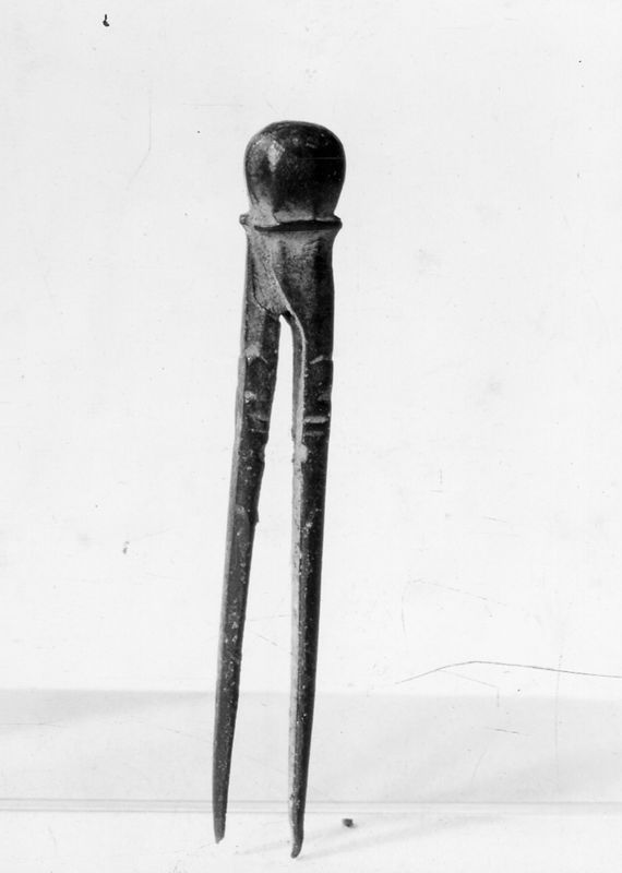 compas / Museum Mayer van den Bergh