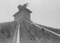 E038985