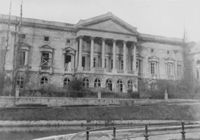 E040090