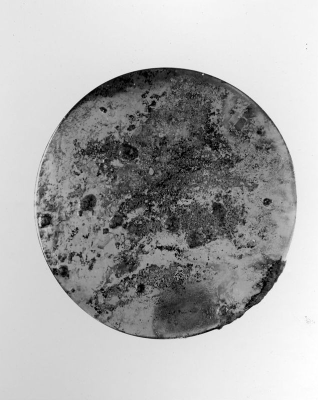 miroir / Musées Royaux d'Art et d'Histoire