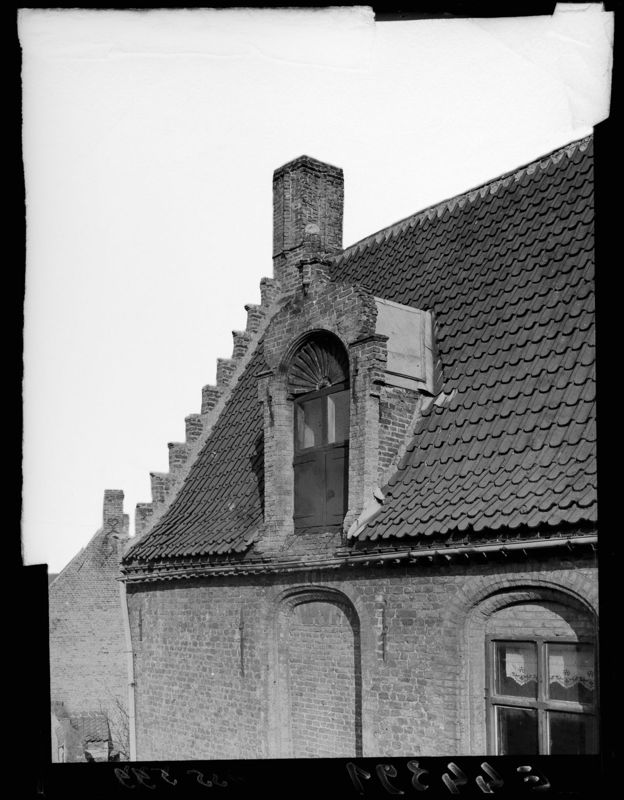 pastorie van de Sint-Walburgakerk