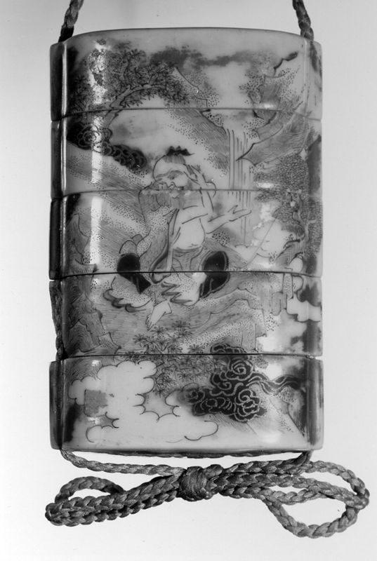 Inro à 4 cases