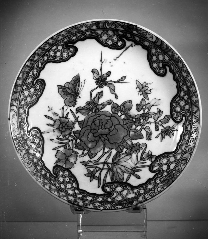 soucoupe de tasse à thé / Musées Royaux d'Art et d'Histoire