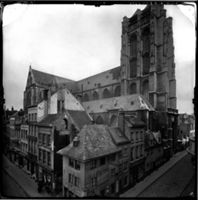 F000067