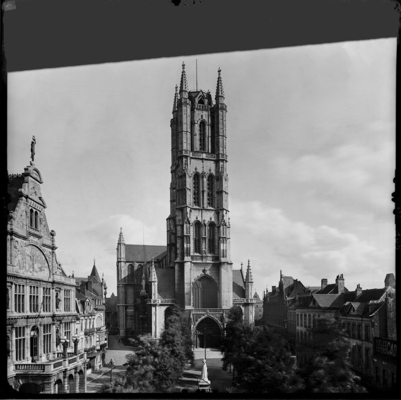 cathédrale / Cathédrale Saint-Bavon[Gand]
