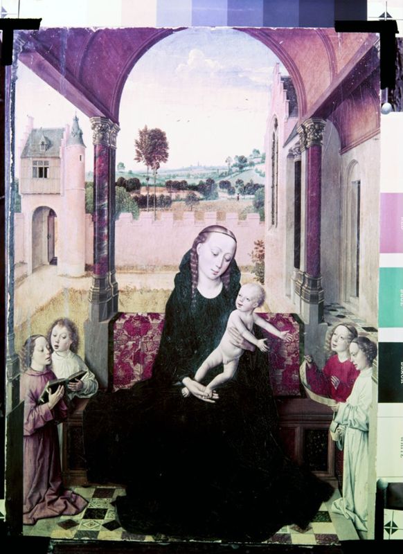Vierge à l’Enfant sur un trône